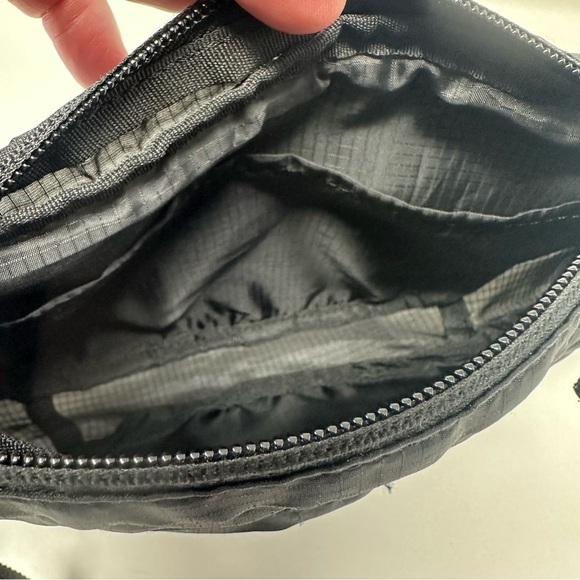 Duluth Trading Renegade Belt Bag - Picture 5 of 8